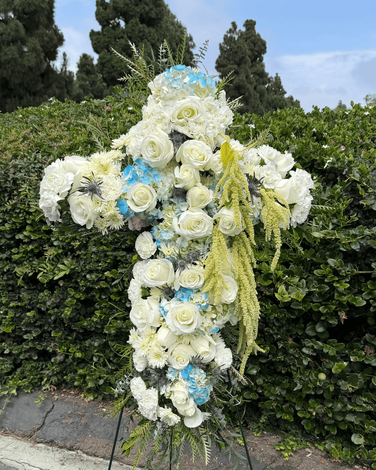 Funeral Packages - Luxberries & Floral