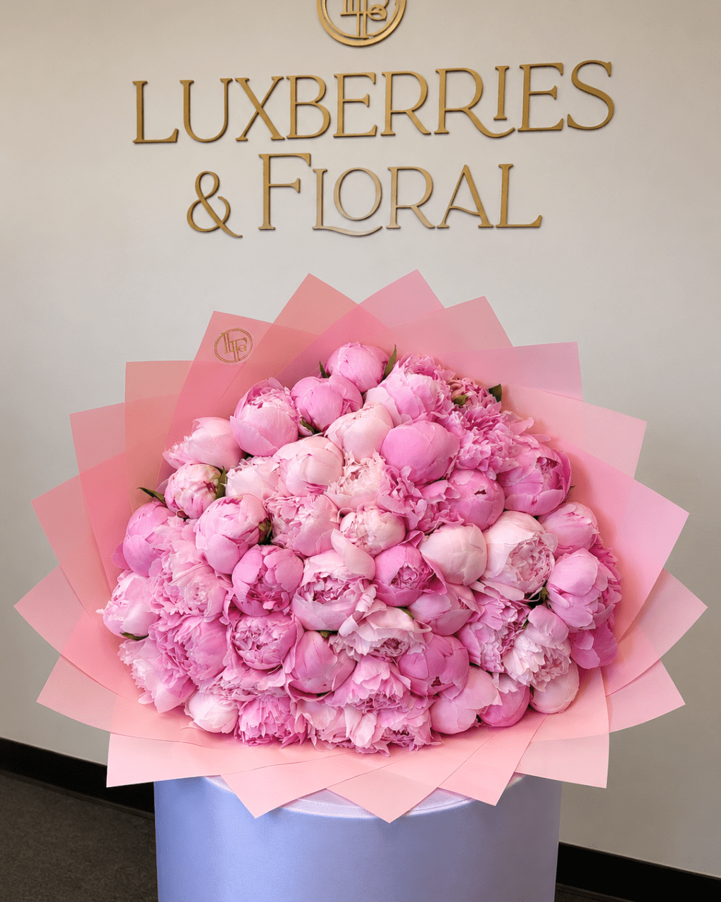 100 Pink Peony Bouquet - Luxberries & Floral