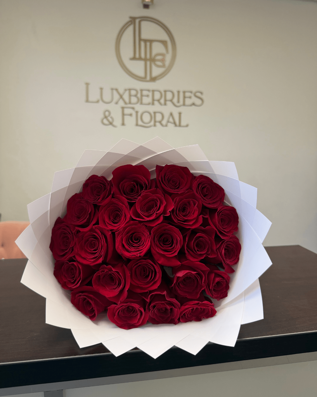 25 Premium Red Rose Bouquet - Luxberries & Floral