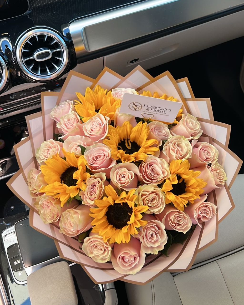 Blush Rose & Sunflower Bouquet