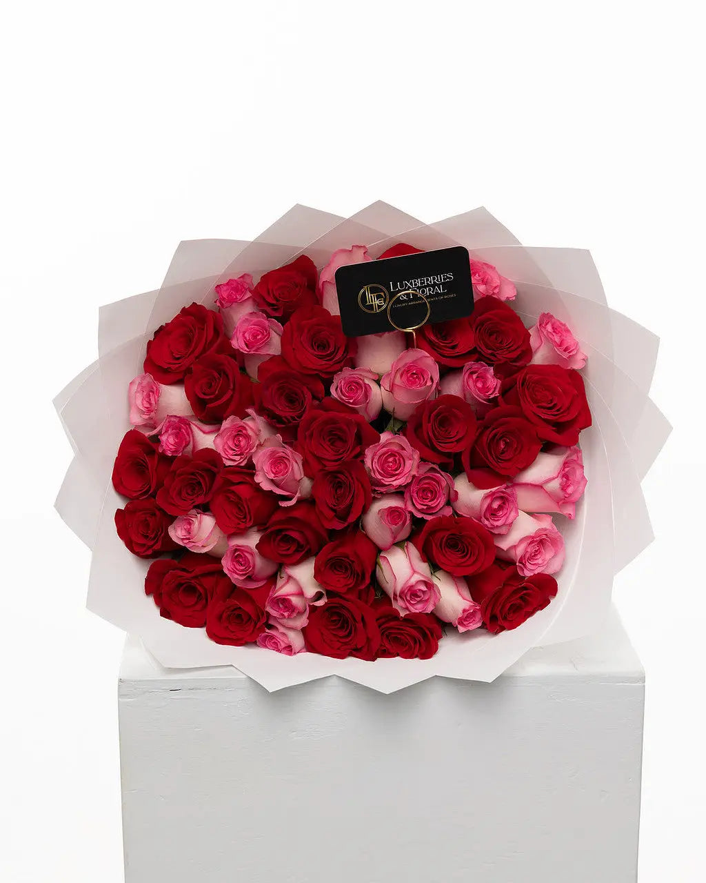 50 Red & Pink Ecuadorian Roses Bouquet - Arrangement for Valentine’s Day Luxberries & Floral