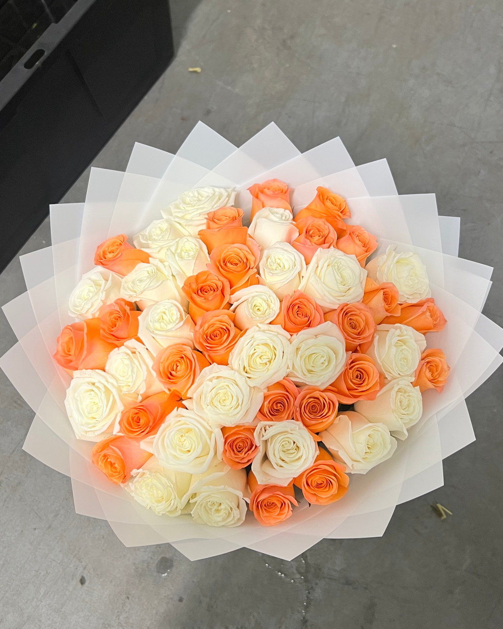 Peach & Ivory Rose Bouquet