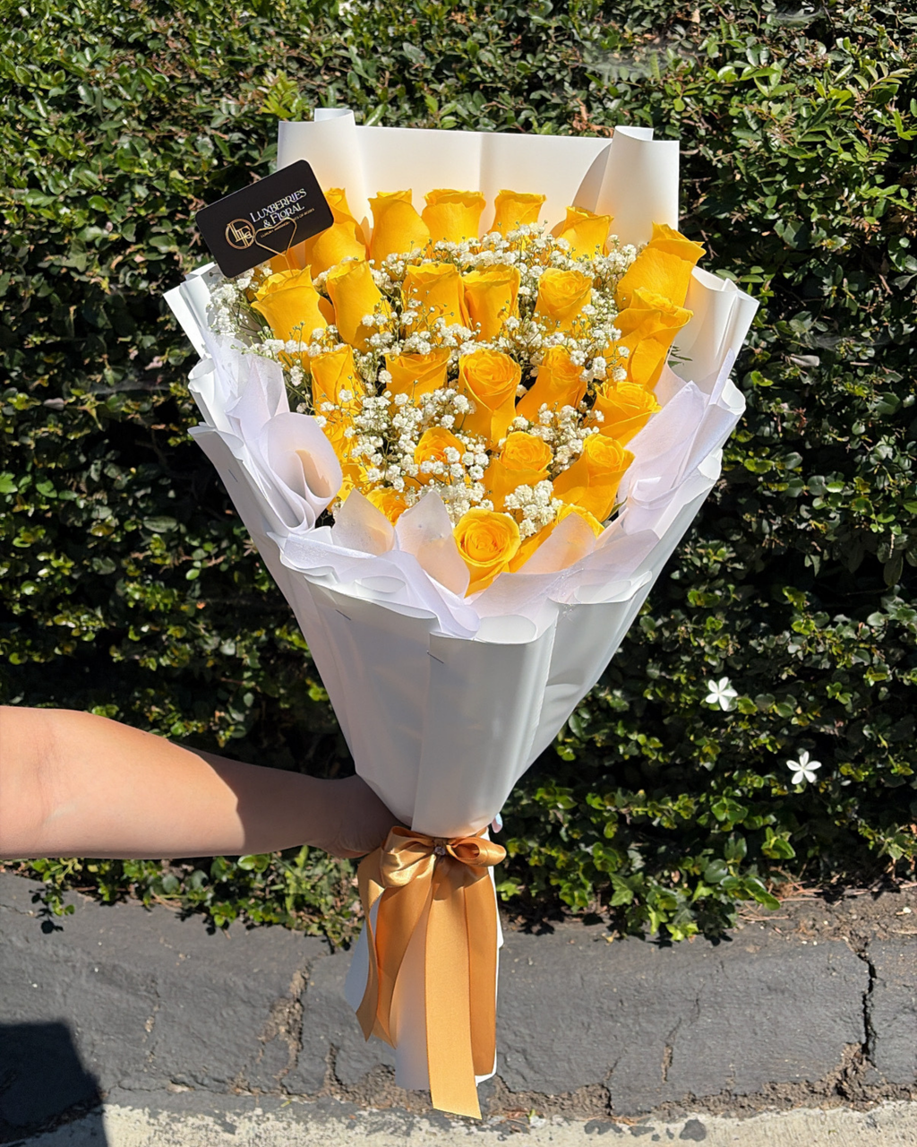 Yellow Rose & Baby's Breath Bouquet