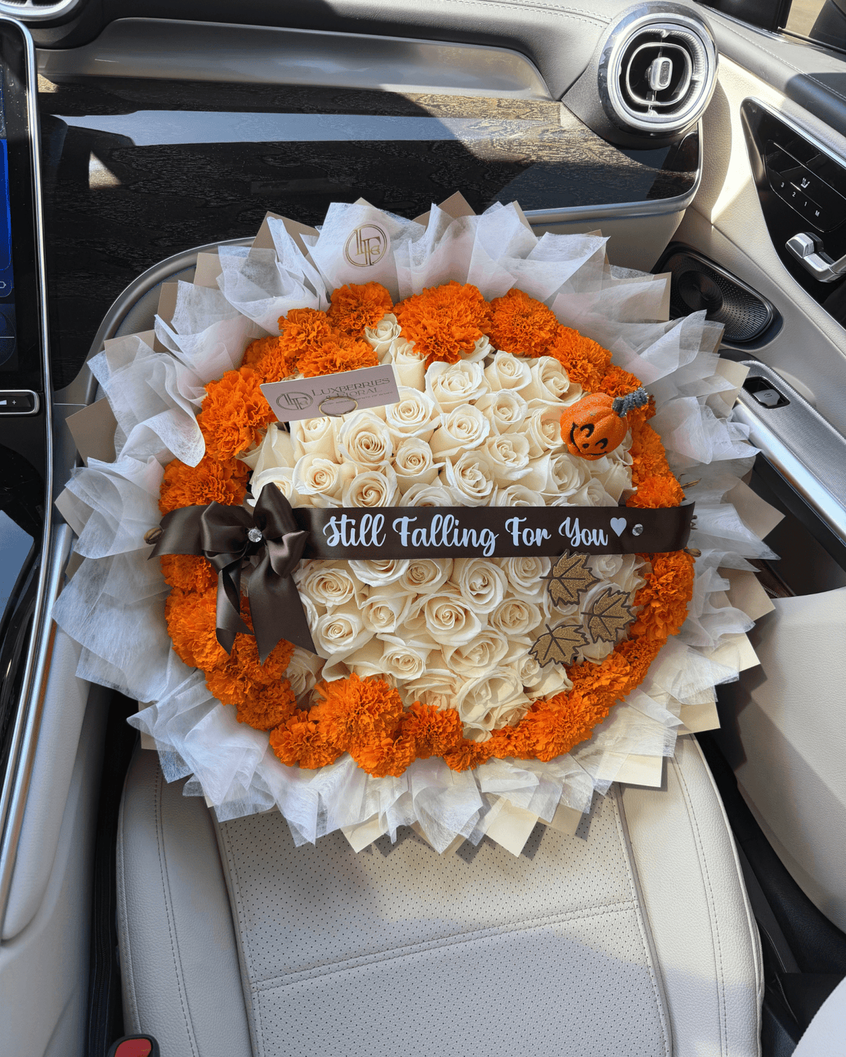 Autumn Love Wreath Bouquet - Luxberries & Floral