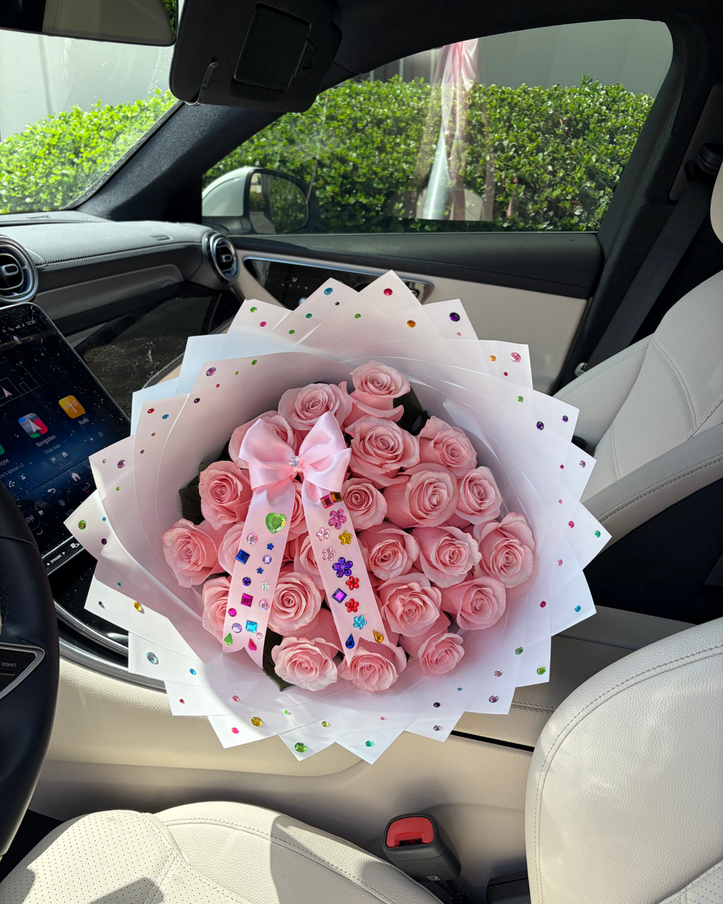 Fresita Bedazzled Bouquet - Luxberries & Floral