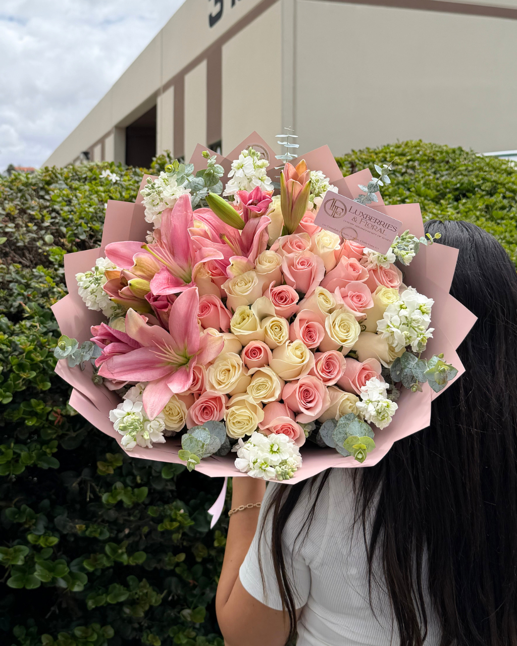 Pink Lily & Rose Grand Luxury Bouquet - Luxberries & Floral