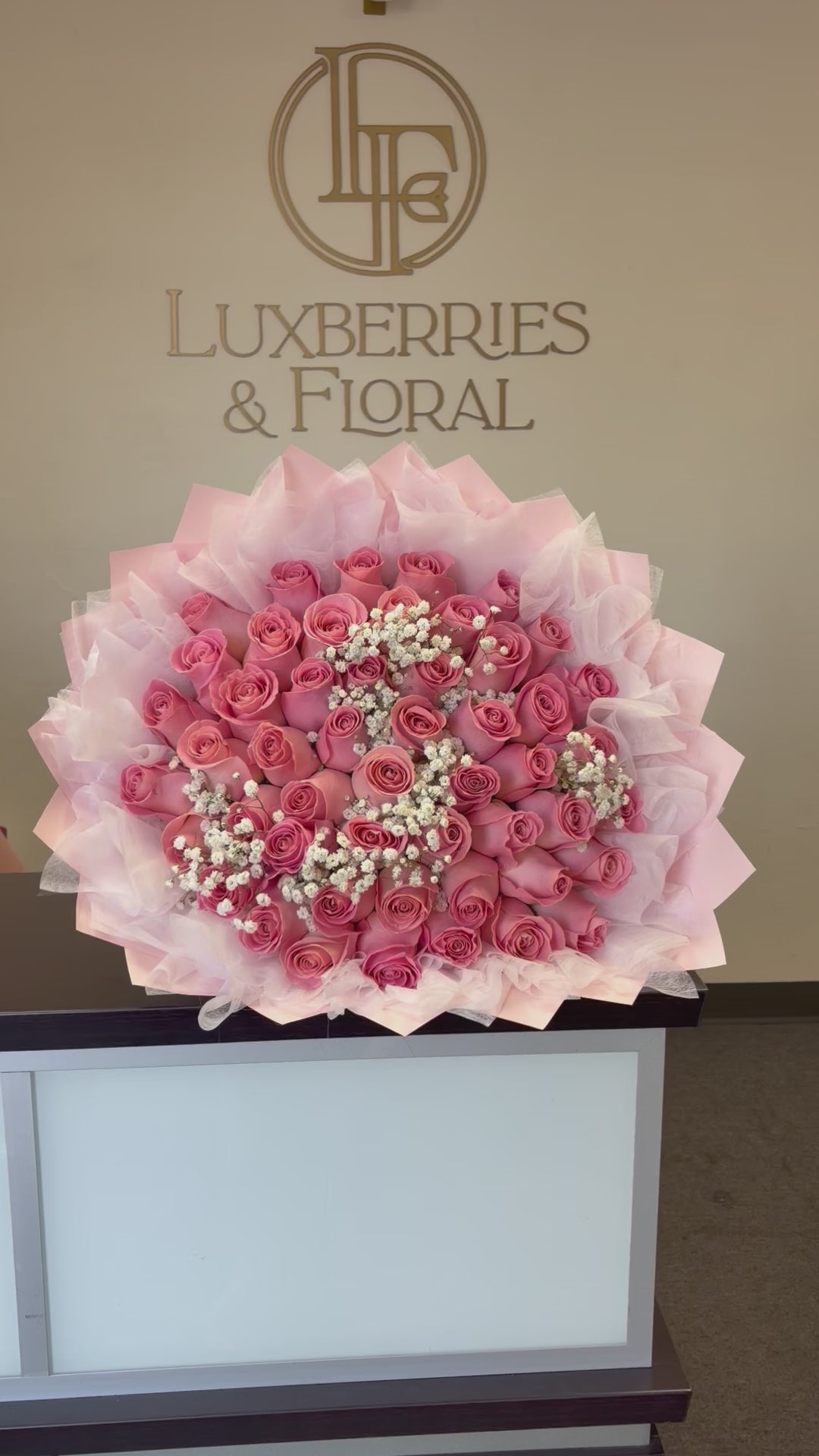 Pink Luxe 50 Rose Bouquet jpeg 3