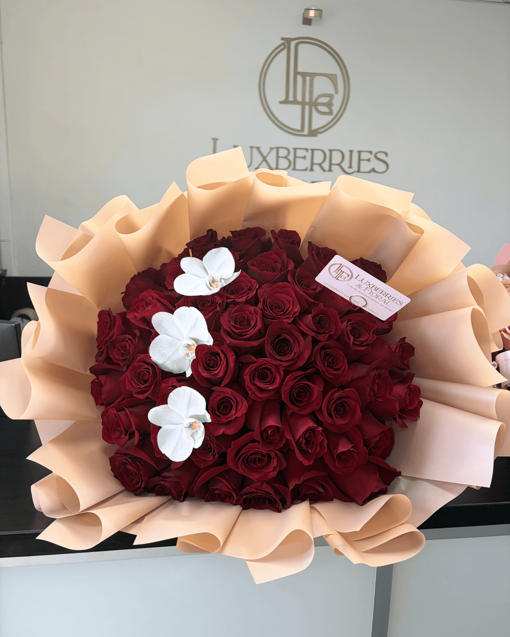 Red Rose & White Orchid Grand Bouquet - Luxberries & Floral